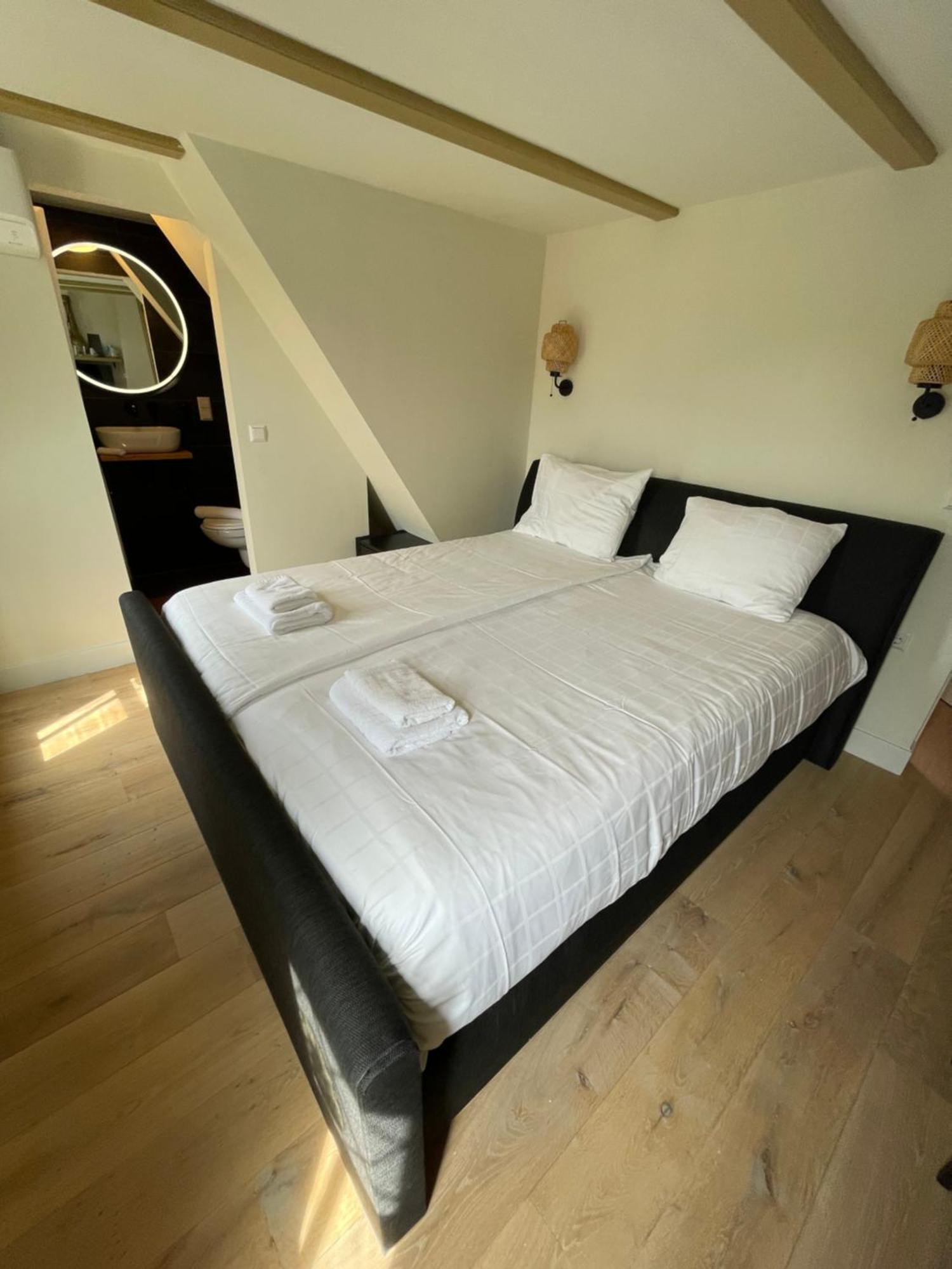The Hazel House Bed and Breakfast Haarlem Eksteriør billede