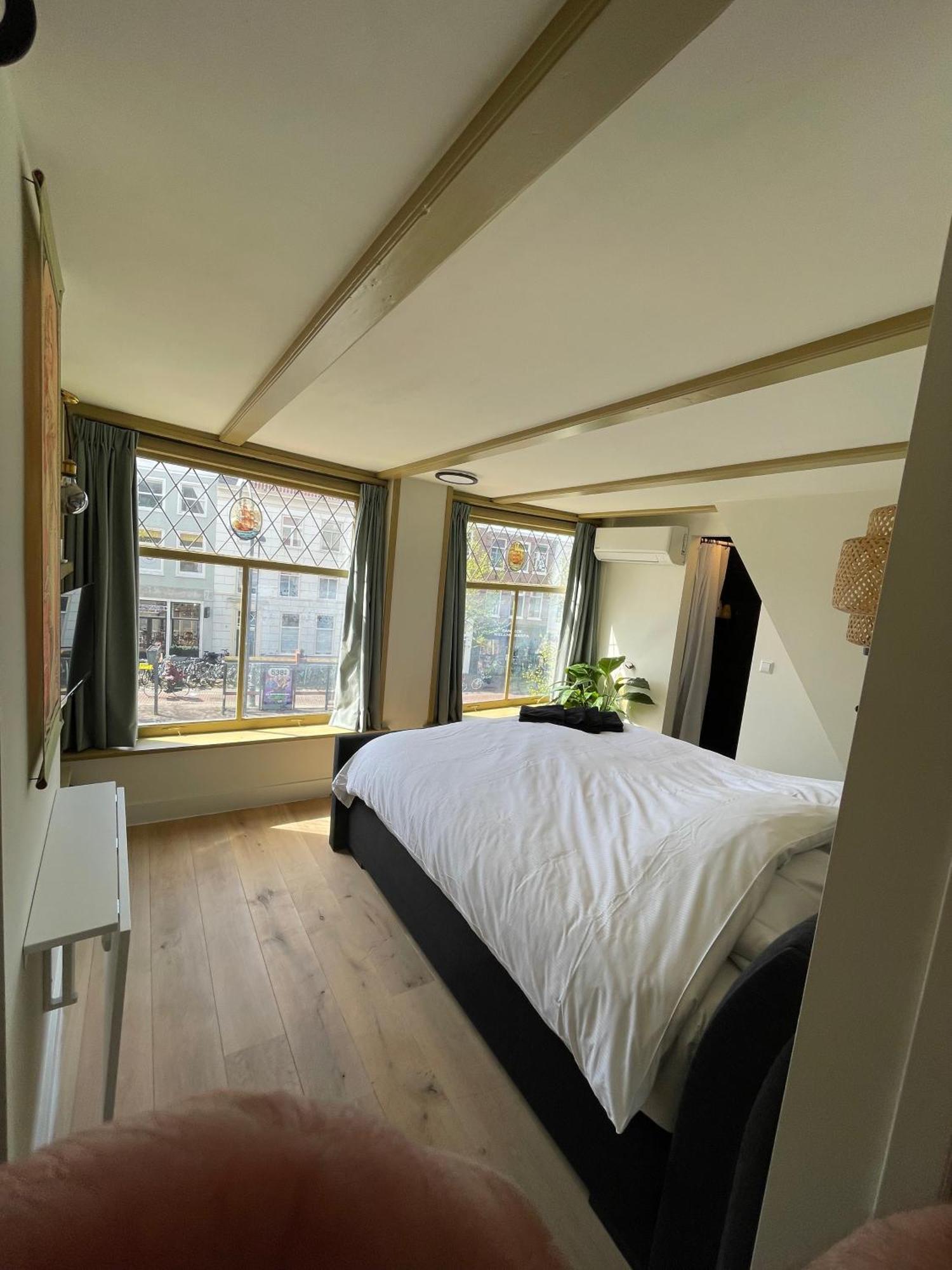 The Hazel House Bed and Breakfast Haarlem Eksteriør billede